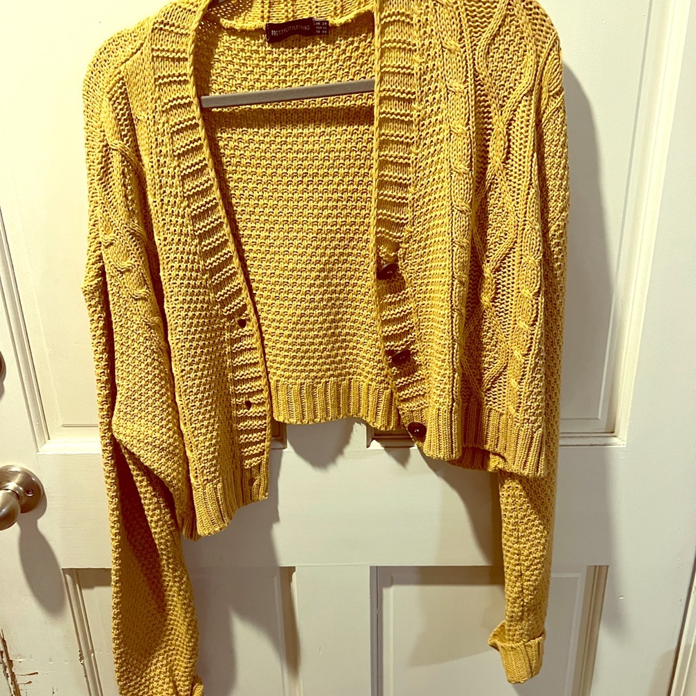 PrettyLittleThing crop sweater